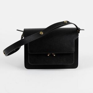 Trunk Medium Shoulder Bag